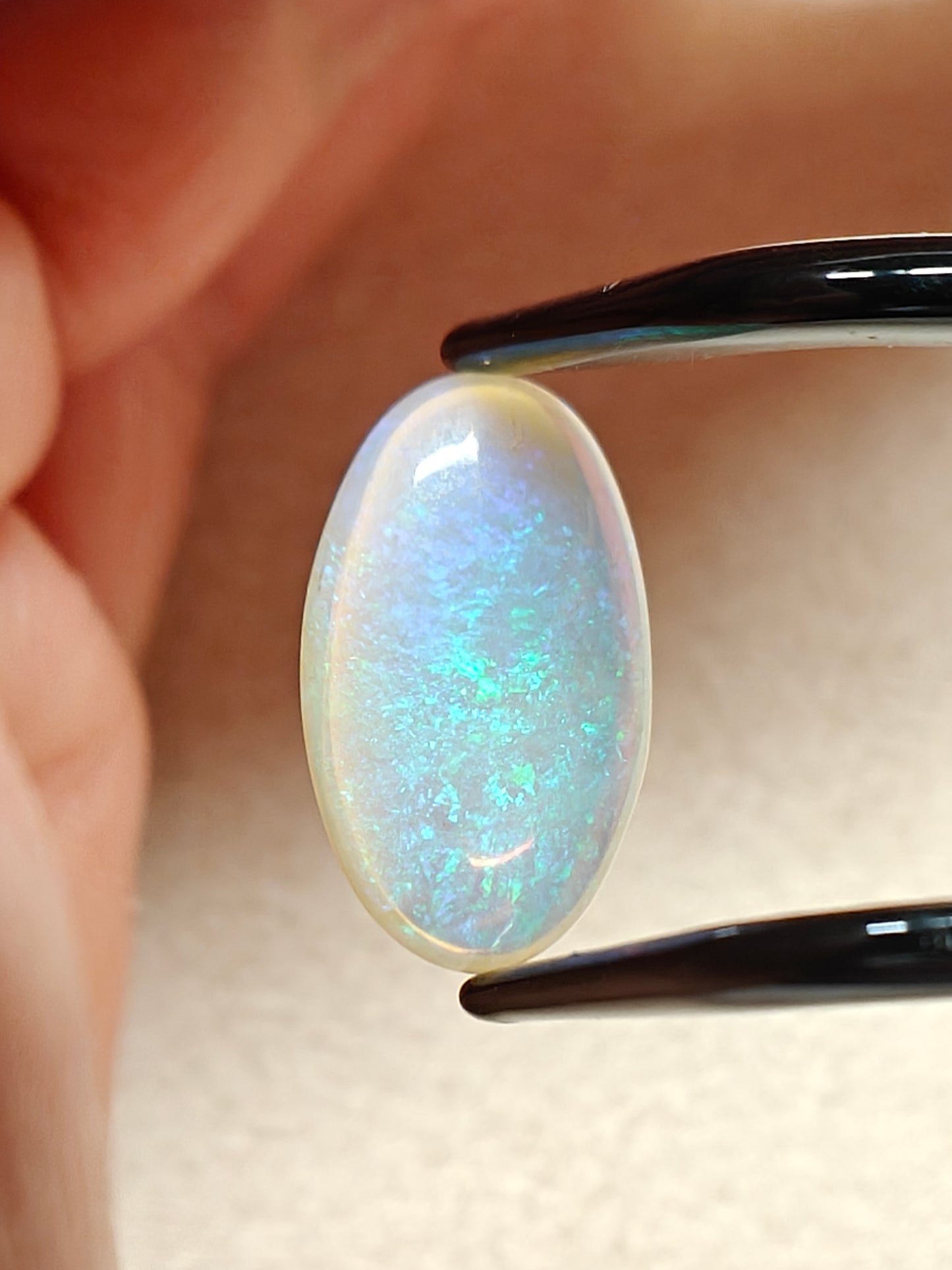 Australian crystal opal