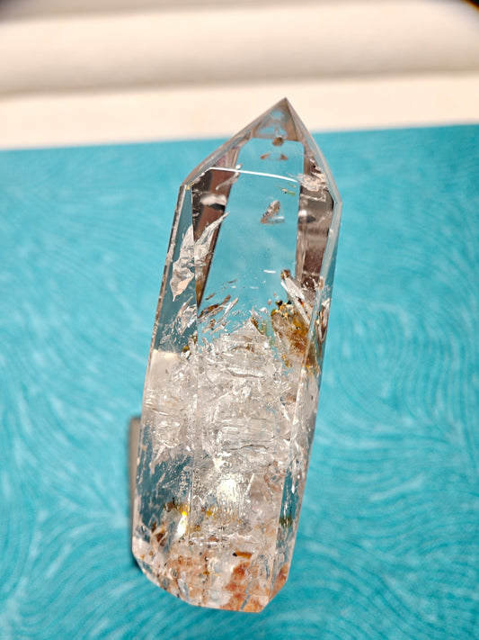 Petroleum herkimer diamond quartz