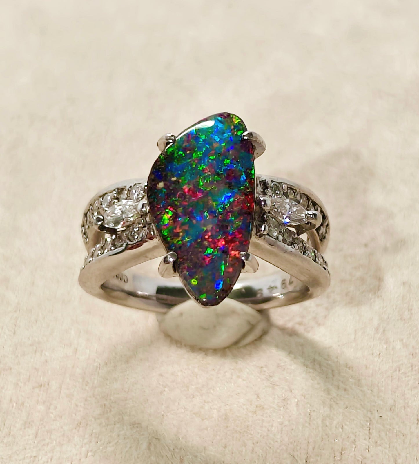 Platinum ring with Australian boulder opal 