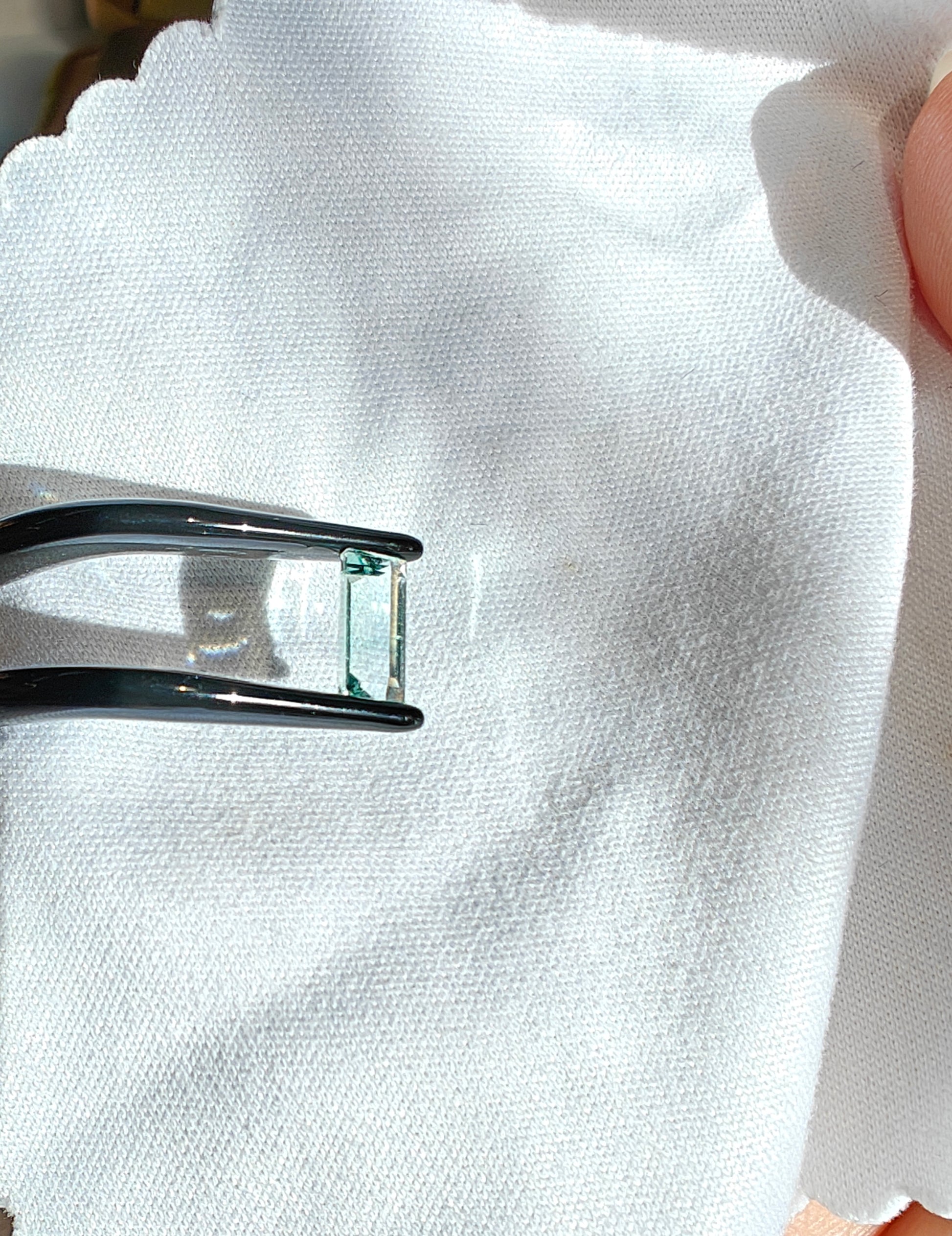 neon mint green beryl gem by carat